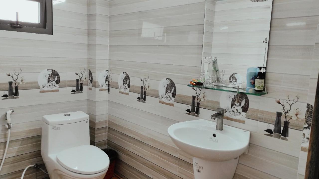Homestay Dat Viet Cat Tien Exterior photo